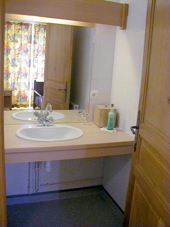 Auberge Du Ripailleur Dore-lʼÉglise 部屋 写真